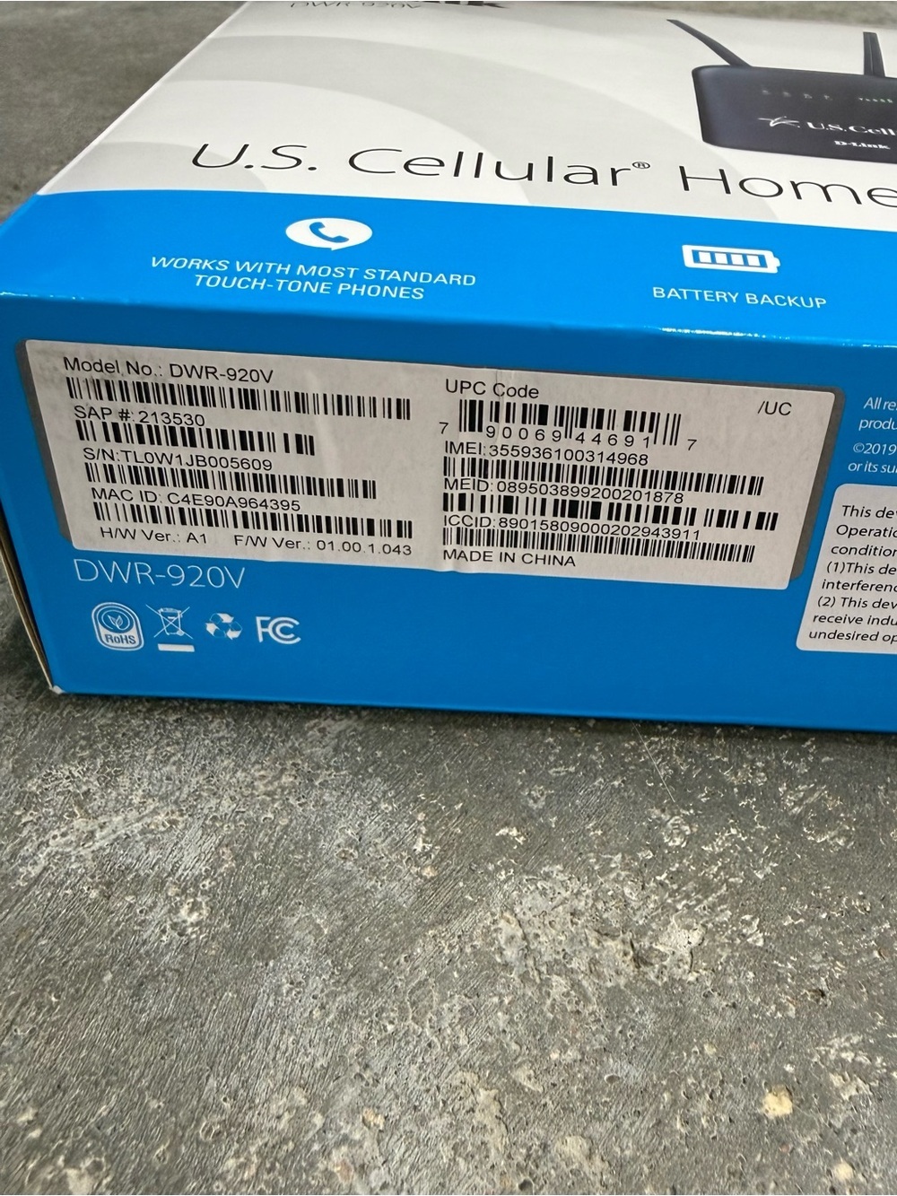 D-Link DWR-920V 4G LTE U.S. Cellular Router - Picture 8 of 8